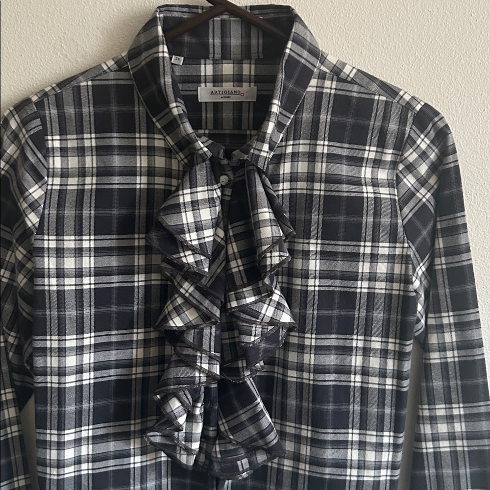 Artigiano Women's  Black/White Plaid Ruffle Placket Button Down Blouse. 38 - Picture 2 of 11